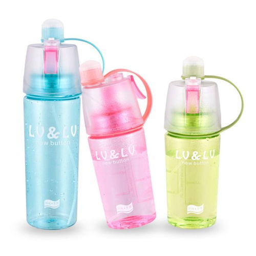 夏季運(yùn)動(dòng)新寵：韓版創(chuàng)意噴霧水杯，為你的軍訓(xùn)與運(yùn)動(dòng)降溫增彩